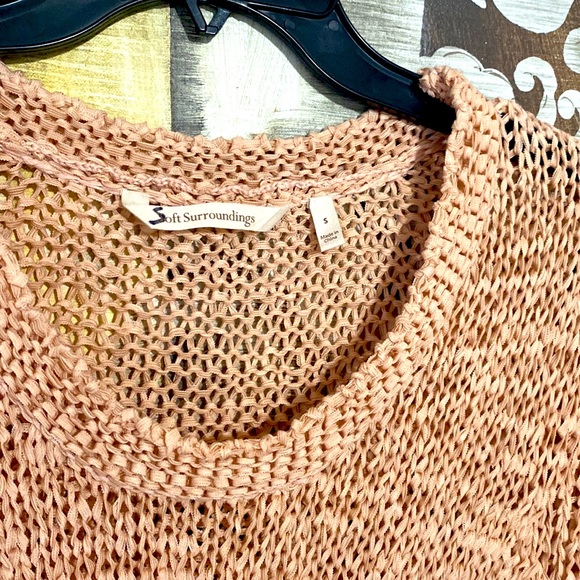 SOFT SURROUNDINGS Crotchet Knit Peach Women’s Sweater Top size Small - Picture 4 of 8